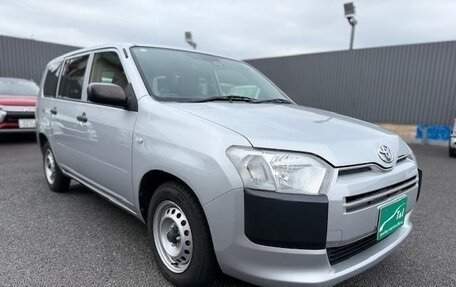 Toyota Succeed I рестайлинг, 2020 год, 1 100 000 рублей, 3 фотография