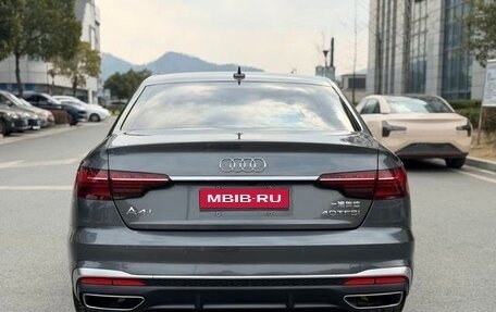 Audi A4, 2022 год, 2 442 000 рублей, 5 фотография