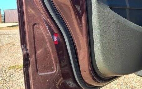 Nissan Navara (Frontier), 2010 год, 1 550 000 рублей, 8 фотография