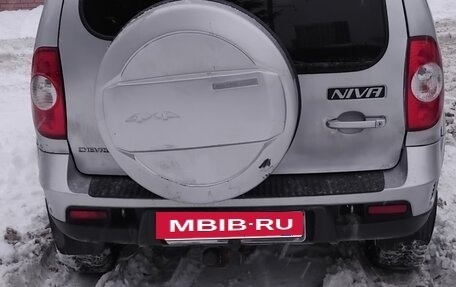 Chevrolet Niva I рестайлинг, 2012 год, 385 000 рублей, 5 фотография