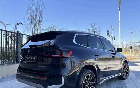 BMW X1, 2023 год, 3 049 010 рублей, 2 фотография