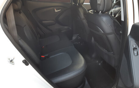 Hyundai ix35 I рестайлинг, 2013 год, 1 570 000 рублей, 13 фотография