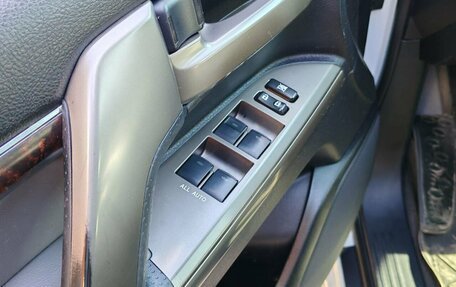 Toyota Land Cruiser 200, 2008 год, 2 943 000 рублей, 15 фотография