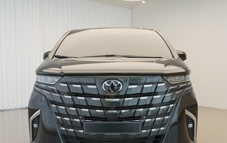 Toyota Alphard, 2025 год, 15 490 000 рублей, 2 фотография