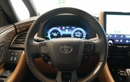 Toyota Alphard, 2025 год, 15 490 000 рублей, 8 фотография