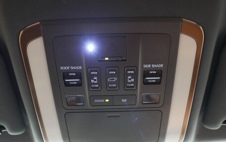 Toyota Alphard, 2025 год, 15 490 000 рублей, 14 фотография