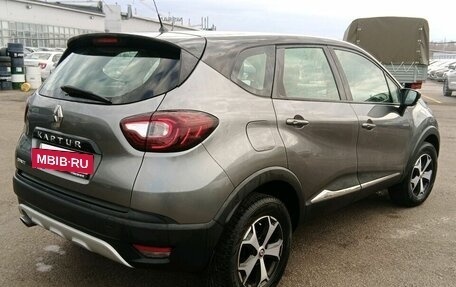 Renault Kaptur I рестайлинг, 2018 год, 1 320 000 рублей, 2 фотография