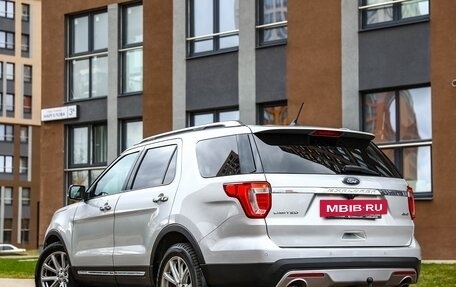 Ford Explorer VI, 2017 год, 2 380 000 рублей, 4 фотография