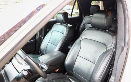 Ford Explorer VI, 2017 год, 2 380 000 рублей, 14 фотография