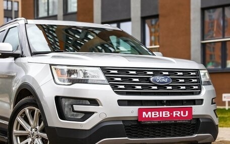 Ford Explorer VI, 2017 год, 2 380 000 рублей, 8 фотография