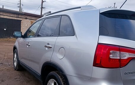 KIA Sorento II рестайлинг, 2012 год, 920 000 рублей, 2 фотография