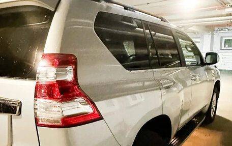 Toyota Land Cruiser Prado 150 рестайлинг 2, 2016 год, 6 500 000 рублей, 11 фотография