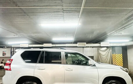 Toyota Land Cruiser Prado 150 рестайлинг 2, 2016 год, 6 500 000 рублей, 8 фотография