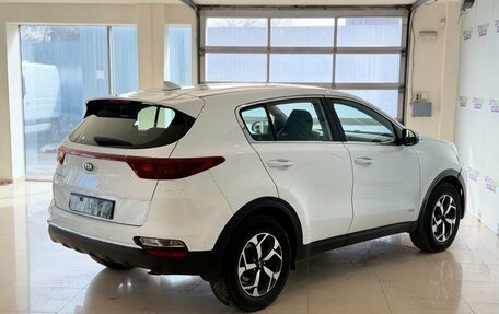 KIA Sportage IV рестайлинг, 2021 год, 1 740 000 рублей, 7 фотография