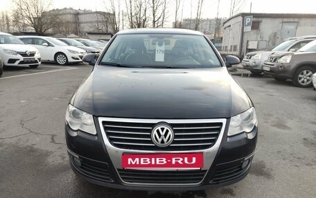 Volkswagen Passat B6, 2009 год, 699 000 рублей, 2 фотография