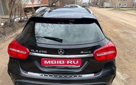 Mercedes-Benz GLA, 2016 год, 1 750 000 рублей, 6 фотография