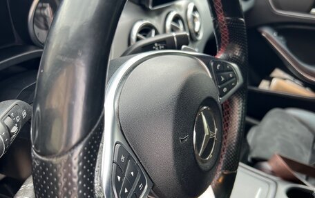 Mercedes-Benz GLA, 2016 год, 1 750 000 рублей, 13 фотография