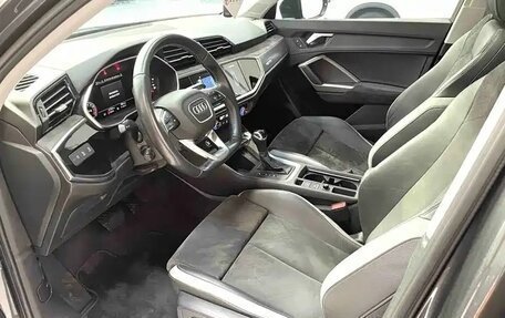 Audi Q3, 2023 год, 2 640 000 рублей, 8 фотография