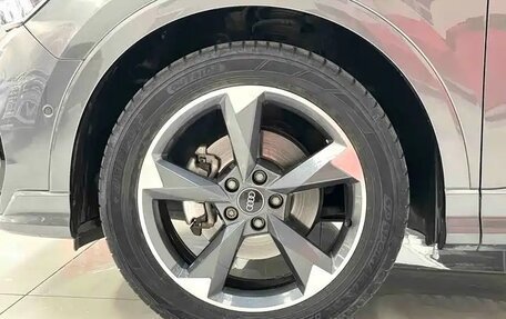 Audi Q3, 2023 год, 2 640 000 рублей, 13 фотография