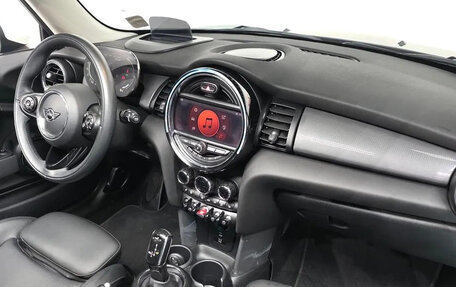 MINI Hatch, 2021 год, 1 425 000 рублей, 6 фотография