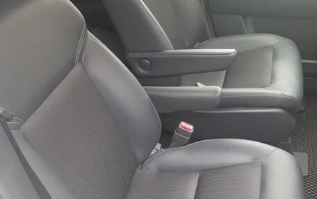 Honda Stepwgn, 2023 год, 2 220 000 рублей, 11 фотография