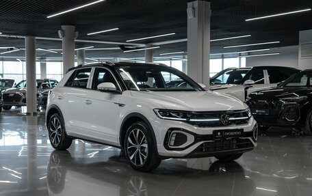 Volkswagen T-Roc I, 2025 год, 3 515 000 рублей, 2 фотография
