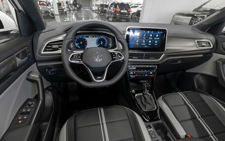 Volkswagen T-Roc I, 2025 год, 3 515 000 рублей, 7 фотография