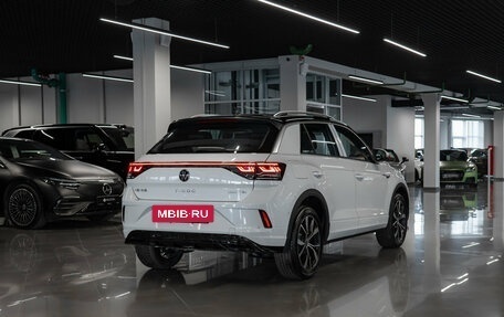 Volkswagen T-Roc I, 2025 год, 3 515 000 рублей, 4 фотография