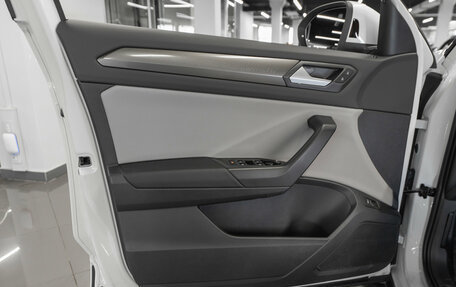 Volkswagen T-Roc I, 2025 год, 3 515 000 рублей, 20 фотография