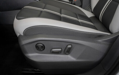 Volkswagen T-Roc I, 2025 год, 3 515 000 рублей, 21 фотография