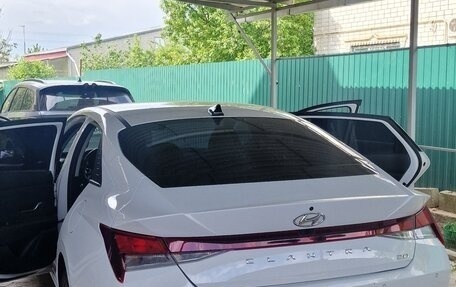 Hyundai Elantra, 2021 год, 2 280 000 рублей, 3 фотография