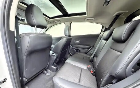 Honda Vezel, 2022 год, 1 780 272 рублей, 6 фотография