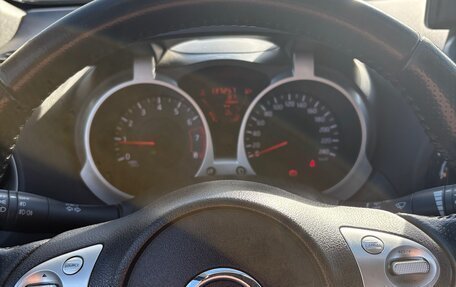 Nissan Juke II, 2012 год, 750 000 рублей, 11 фотография