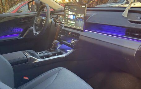 Toyota RAV4, 2025 год, 4 750 000 рублей, 30 фотография