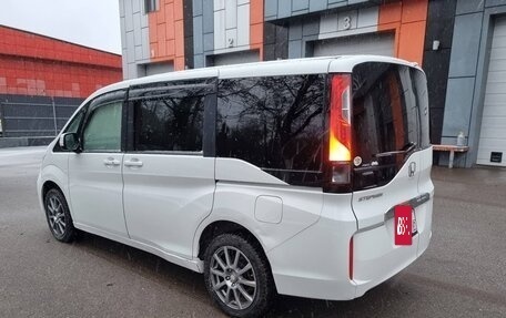 Honda Stepwgn IV, 2019 год, 2 165 000 рублей, 6 фотография