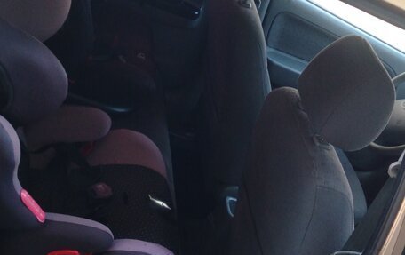 KIA Rio II, 2003 год, 260 000 рублей, 9 фотография