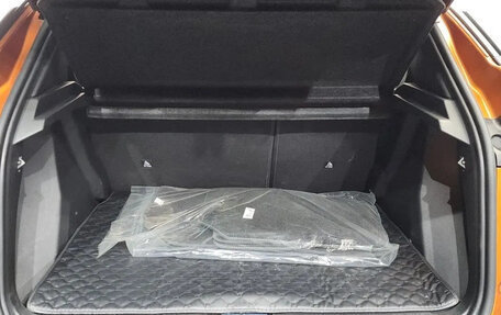 Peugeot 2008 II, 2022 год, 1 671 000 рублей, 10 фотография