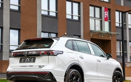 Volkswagen Tiguan, 2026 год, 4 890 000 рублей, 10 фотография