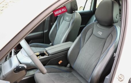 Volkswagen Tiguan, 2026 год, 4 890 000 рублей, 15 фотография