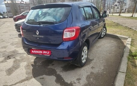 Renault Sandero II рестайлинг, 2015 год, 950 000 рублей, 2 фотография