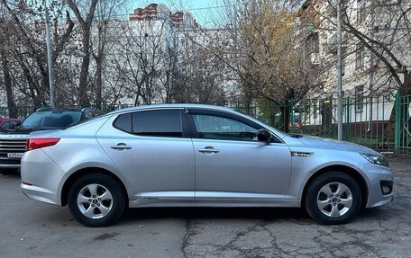 KIA K5 I рестайлинг, 2010 год, 850 000 рублей, 4 фотография