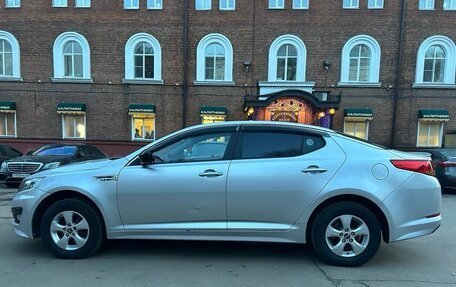 KIA K5 I рестайлинг, 2010 год, 850 000 рублей, 7 фотография