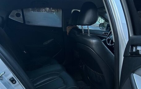 KIA K5 I рестайлинг, 2010 год, 850 000 рублей, 12 фотография