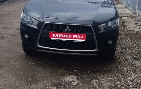 Mitsubishi Outlander III рестайлинг 3, 2012 год, 1 050 000 рублей, 7 фотография