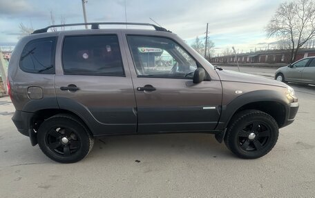 Chevrolet Niva I рестайлинг, 2014 год, 600 000 рублей, 2 фотография