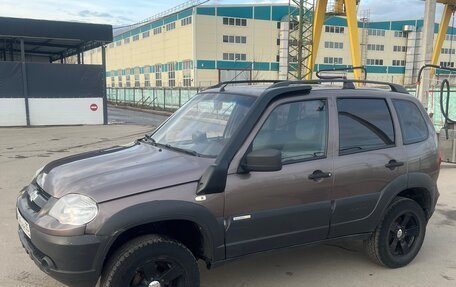 Chevrolet Niva I рестайлинг, 2014 год, 600 000 рублей, 18 фотография