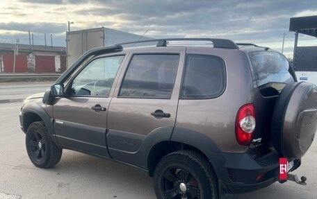 Chevrolet Niva I рестайлинг, 2014 год, 600 000 рублей, 5 фотография