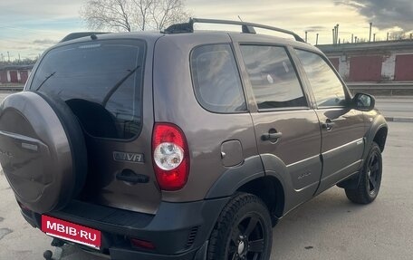 Chevrolet Niva I рестайлинг, 2014 год, 600 000 рублей, 3 фотография