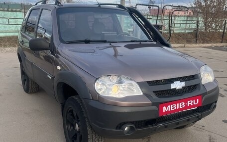 Chevrolet Niva I рестайлинг, 2014 год, 600 000 рублей, 12 фотография