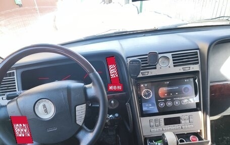 Lincoln Navigator, 2003 год, 1 100 000 рублей, 5 фотография